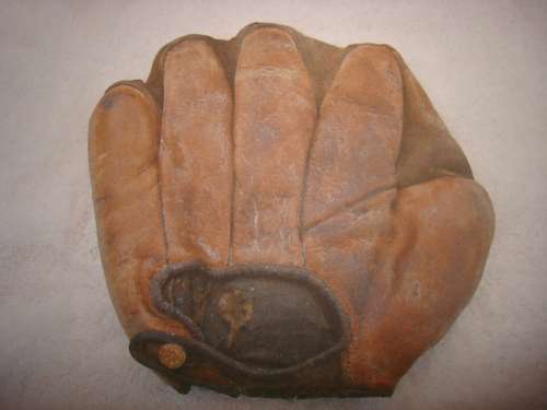 c. 1910 Ratsch Peerless Duck Web Back